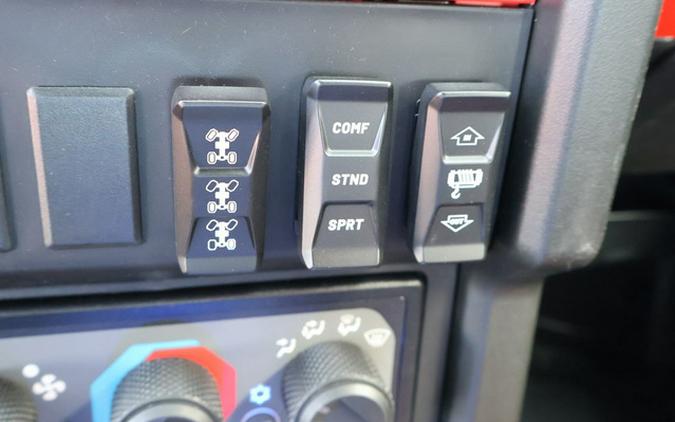 2026 Polaris XPedition XP 5 NorthStar NORTHSTAR - PERFORMANCE RED