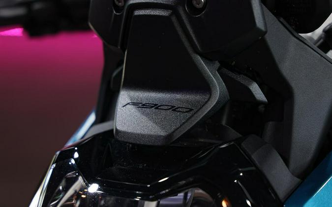 2025 BMW F 900 R