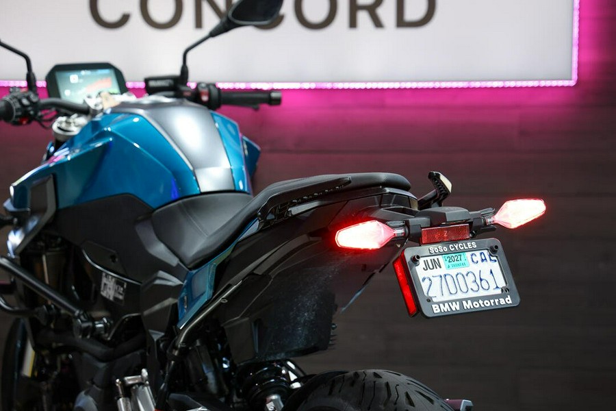 2025 BMW F 900 R