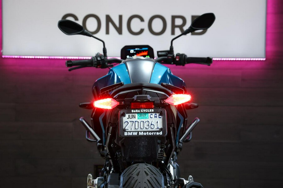 2025 BMW F 900 R