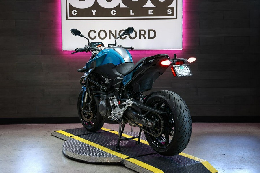 2025 BMW F 900 R