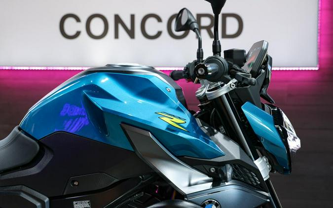 2025 BMW F 900 R