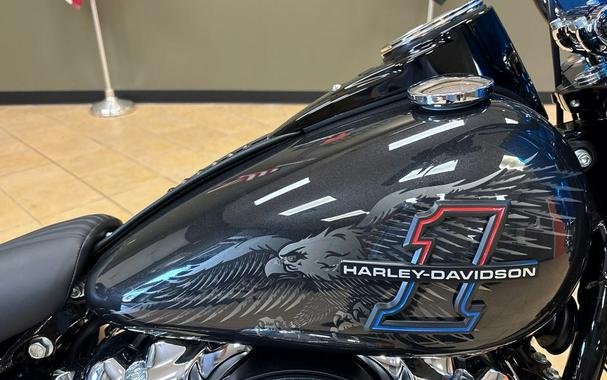 2026 Harley-Davidson® FLHC - Heritage Classic