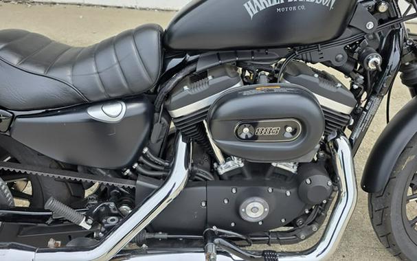 2015 Harley-Davidson Sportster Iron 883