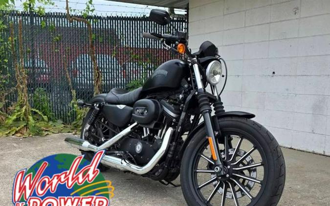 2015 Harley-Davidson Sportster Iron 883
