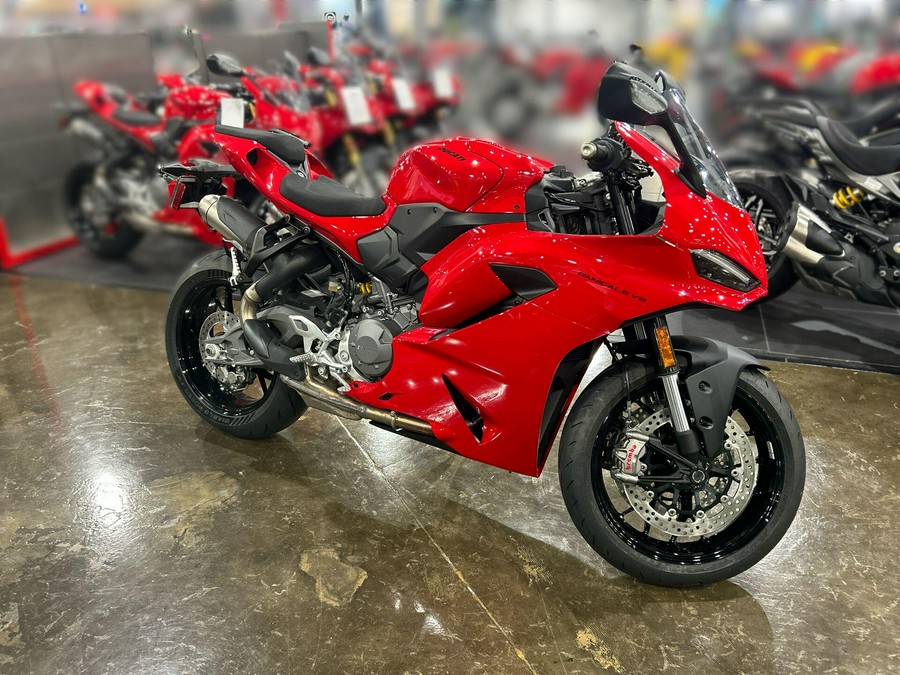 2026 Ducati PANIGALE V2