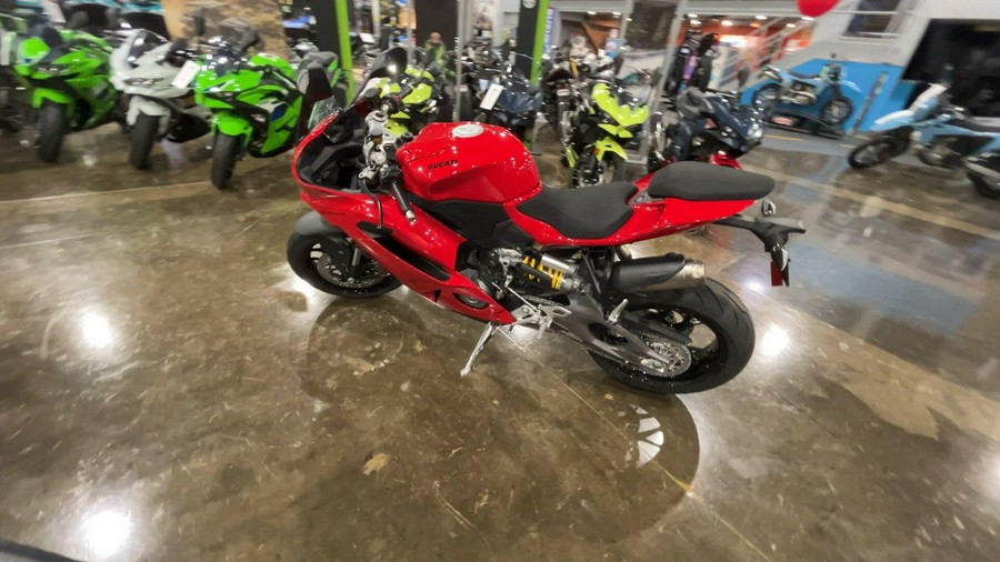 2026 Ducati PANIGALE V2