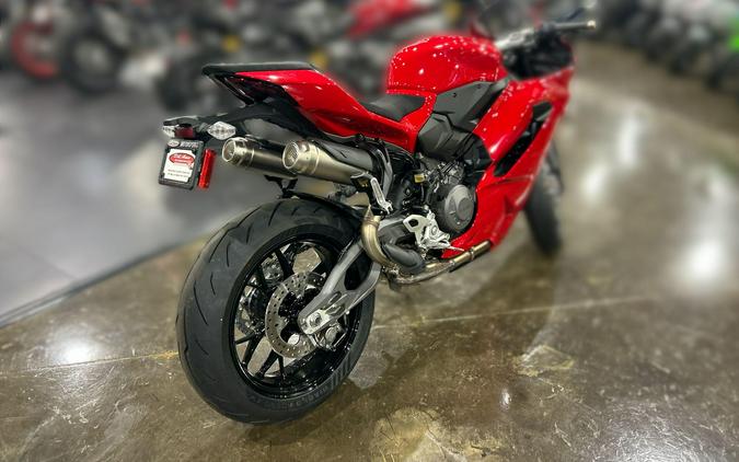 2026 Ducati PANIGALE V2