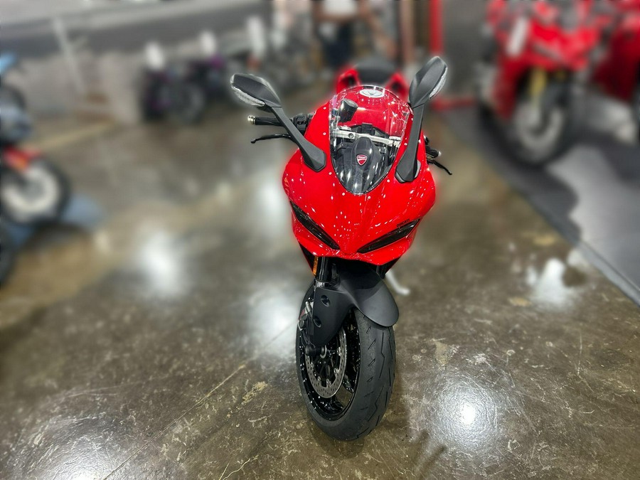 2026 Ducati PANIGALE V2