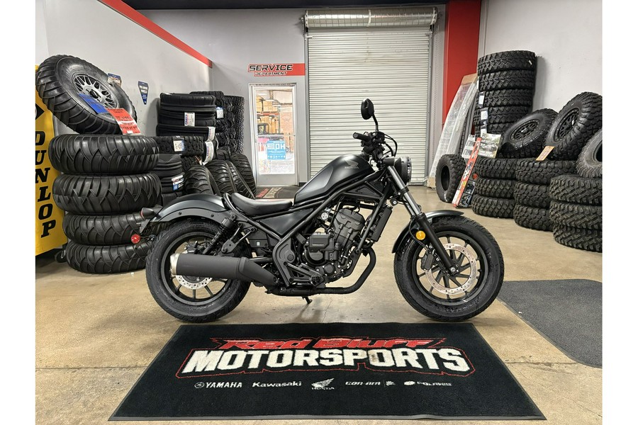 2026 Honda Rebel 300 E-Clutch