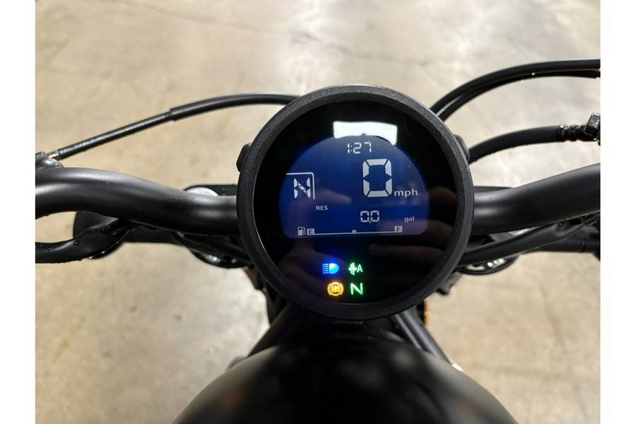 2026 Honda Rebel 300 E-Clutch