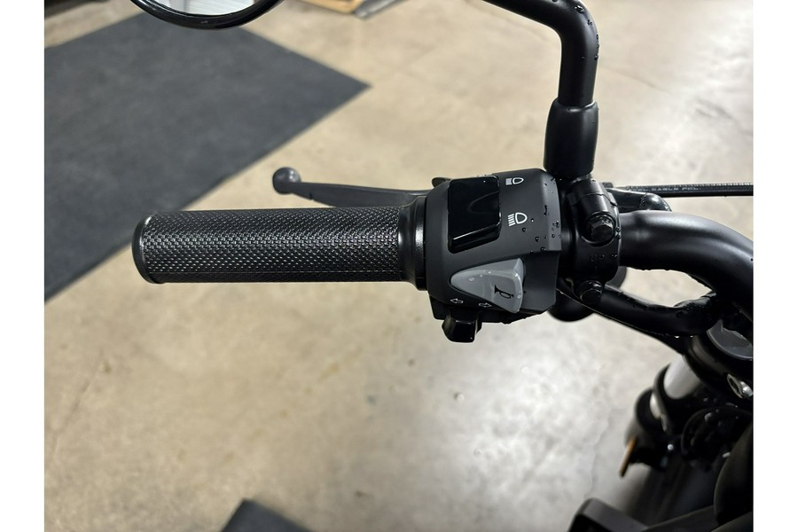 2026 Honda Rebel 300 E-Clutch