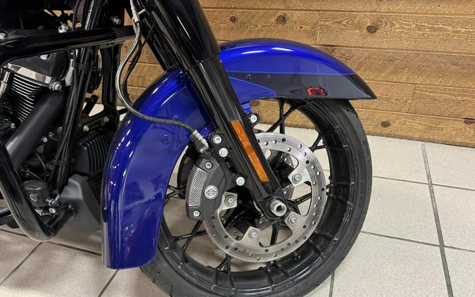 2020 Harley-Davidson® Street Glide® Special Zephyr Blue/Black Sunglo FLHXS