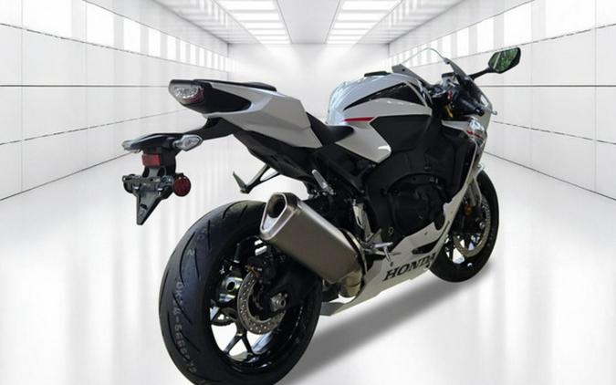 2027 Honda CBR1000RR Base