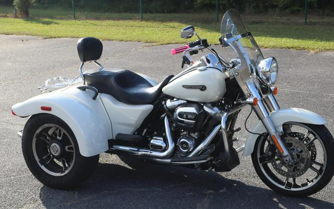 2019 Harley-Davidson Freewheeler Bonneville Salt Pearl