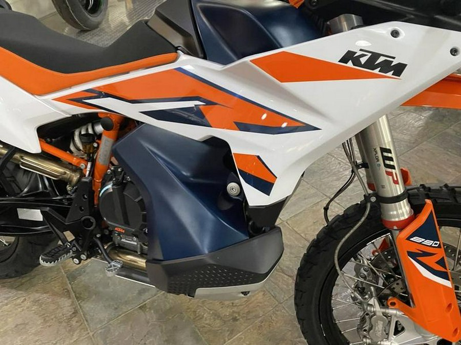 2023 KTM 890 Adventure R