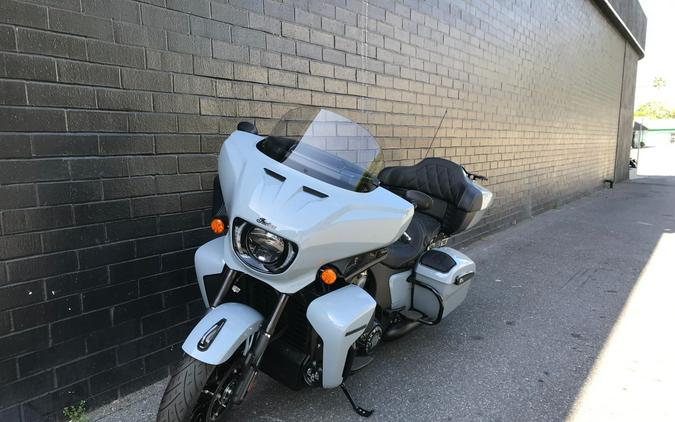 2025 Indian Roadmaster® PowerPlus Dark Horse® with 112 and PowerBand Audio Package