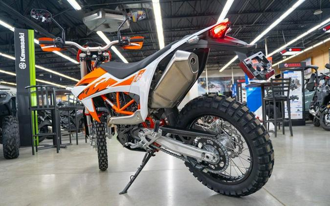 2026 KTM Enduro 690 R