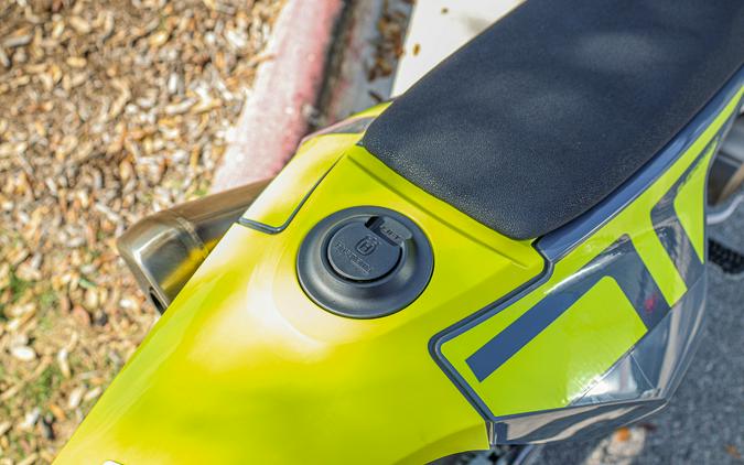 2023 HUSQVARNA SUPERMOTO 701