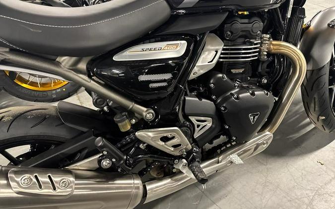 2026 Triumph Speed 400 Phantom Black/Storm Grey