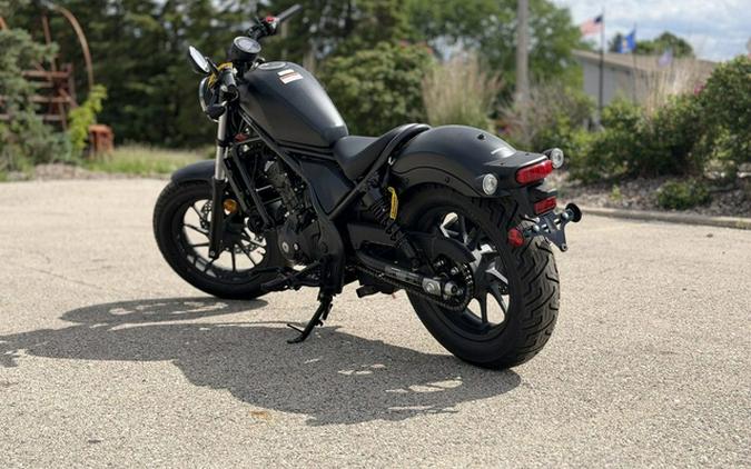 2026 Honda Rebel 300 E-Clutch