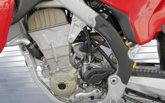 2026 Ducati Desmo450 MX
