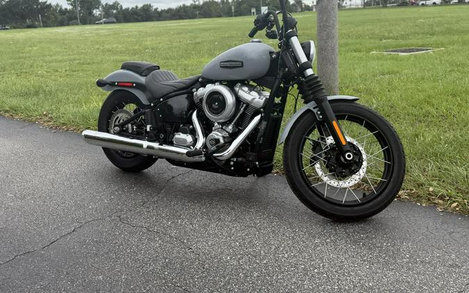 FXBB 2026 Street Bob