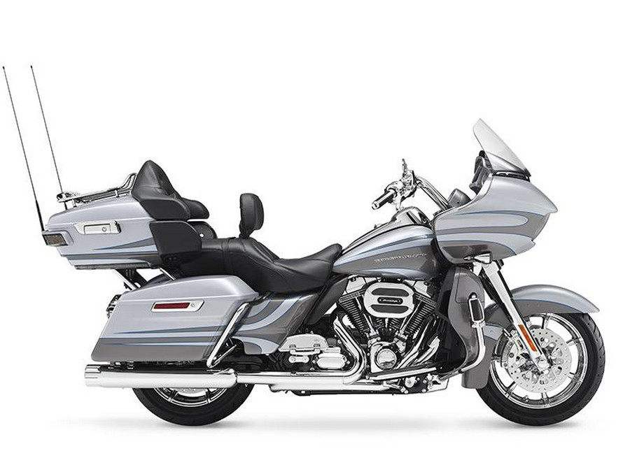 2016 Harley-Davidson® FLTRUSE - CVO™ Road Glide Ultra®