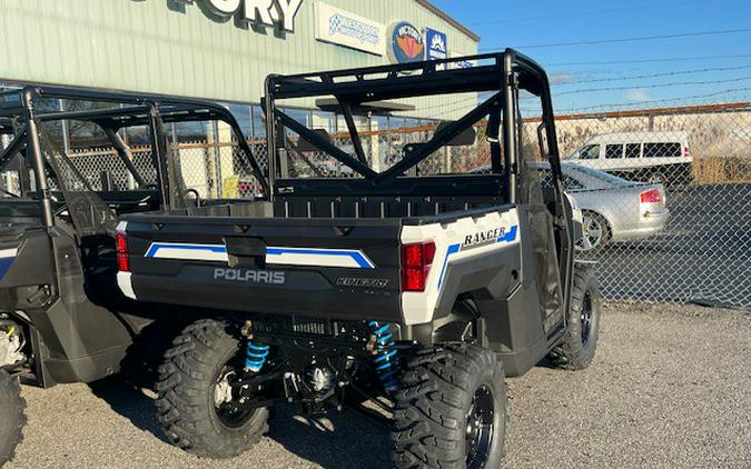 2024 Polaris Industries R24E3CC2BD EV KINETICFSPREMPEA