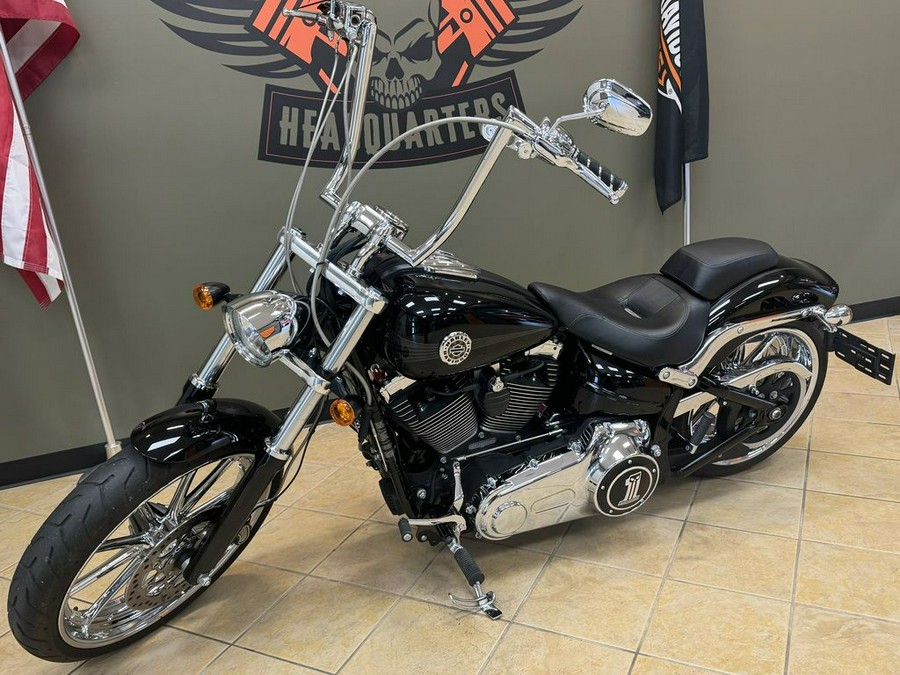 2015 Harley-Davidson Softail® Breakout®