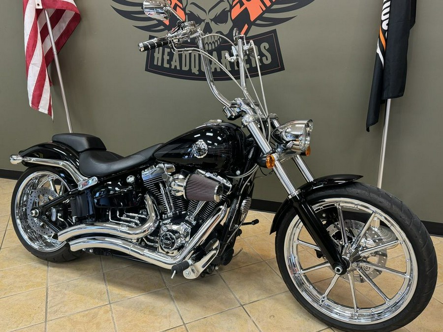 2015 Harley-Davidson Softail® Breakout®