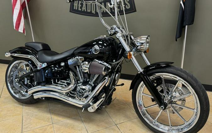 2015 Harley-Davidson Softail® Breakout®