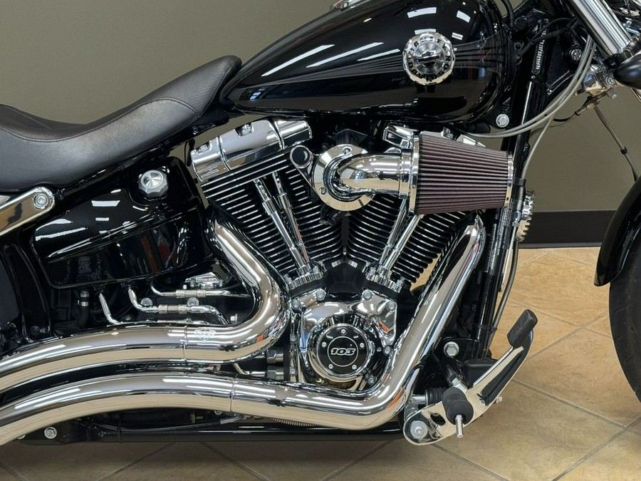 2015 Harley-Davidson Softail® Breakout®