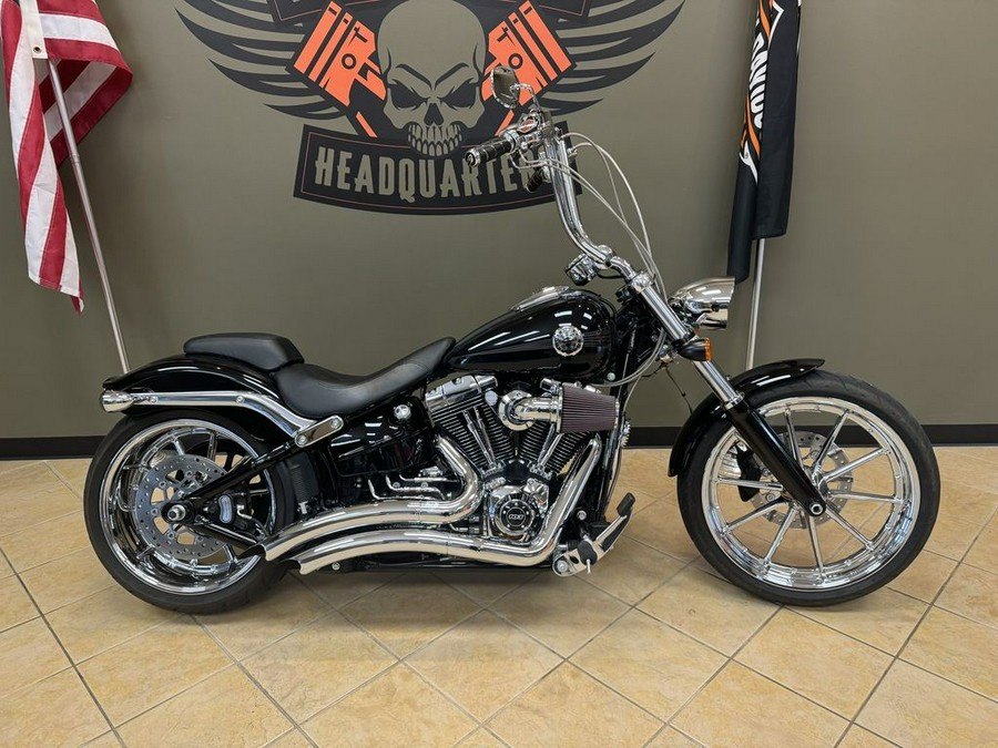 2015 Harley-Davidson Softail® Breakout®