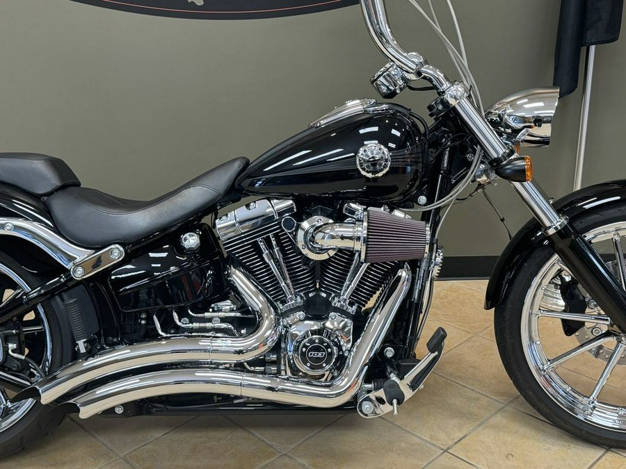 2015 Harley-Davidson Softail® Breakout®