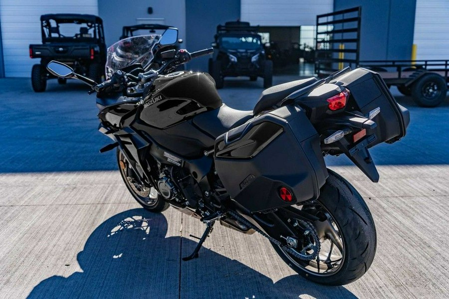 2024 Suzuki GSX-S1000GT Plus