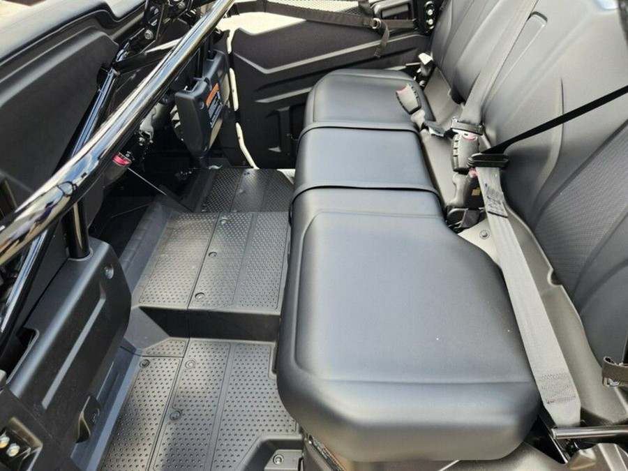 2025 Honda Pioneer 1000-6 Crew Deluxe