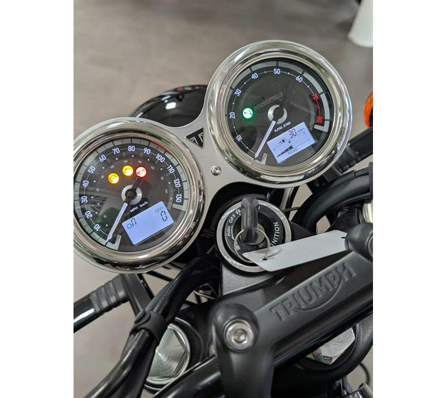 2025 Triumph Bonneville T120 Black