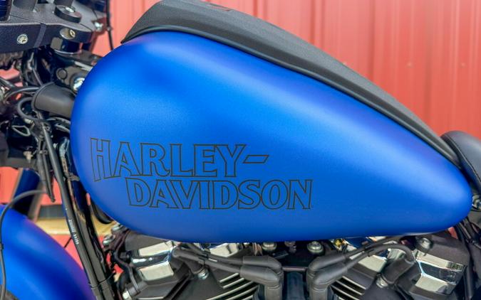 2026 Harley-Davidson® Low Rider® S Aurora Blue Denim - Black