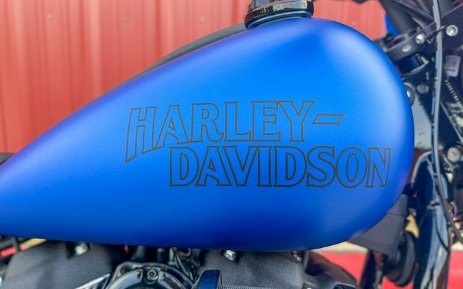 2026 Harley-Davidson® Low Rider® S Aurora Blue Denim - Black