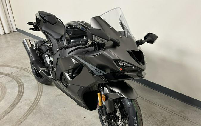 2026 Kawasaki Ninja ZX-10R (ZX1003BTFAN)
