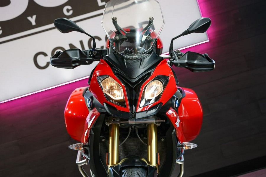 2016 BMW S 1000 XR