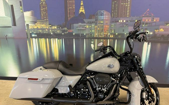 2025 Harley-Davidson Touring FLHRXS - Road King Special