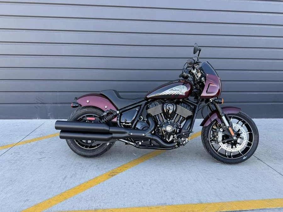2025 Indian Motorcycle® Sport Chief Maroon Metallic