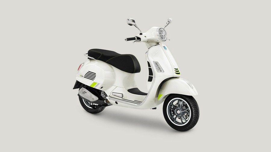 2026 Vespa GTS 310 SuperTech