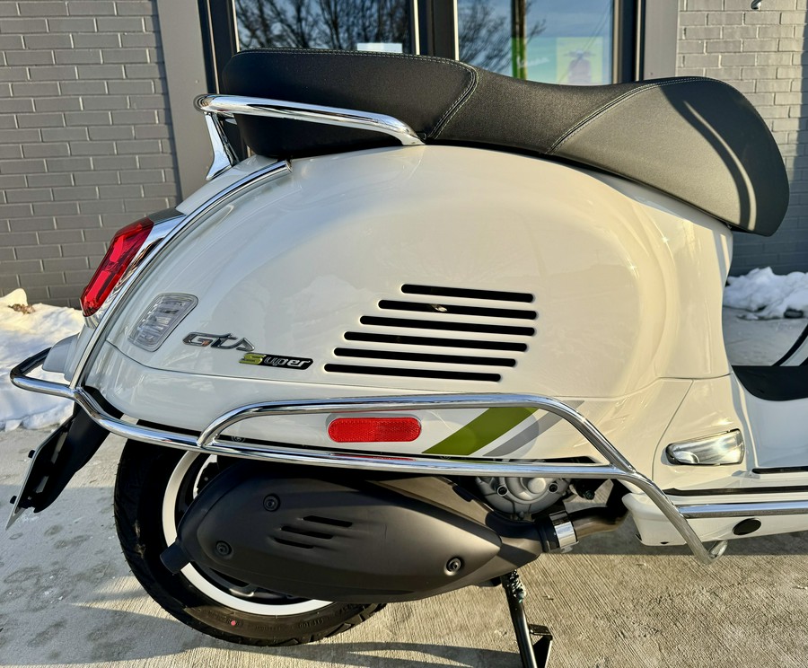 2026 Vespa GTS 310 SuperTech