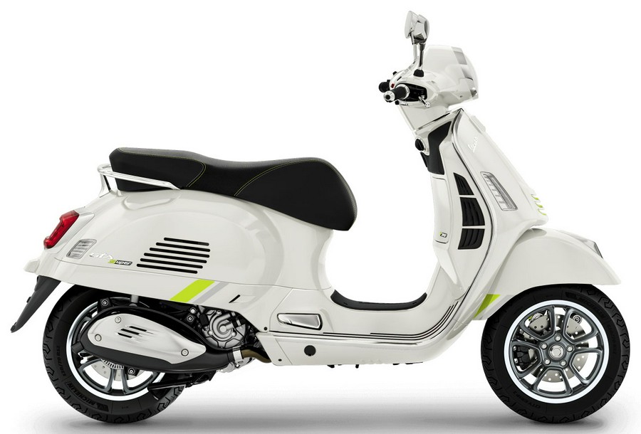 2026 Vespa GTS 310 SuperTech