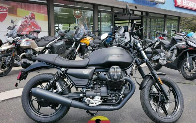 2026 Moto Guzzi V7 Stone