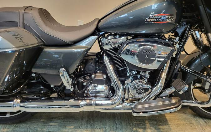 2025 Harley-Davidson® Street Glide® Iron Horse Metallic FLHX