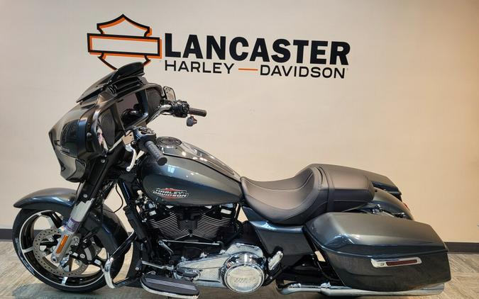 2025 Harley-Davidson® Street Glide® Iron Horse Metallic FLHX